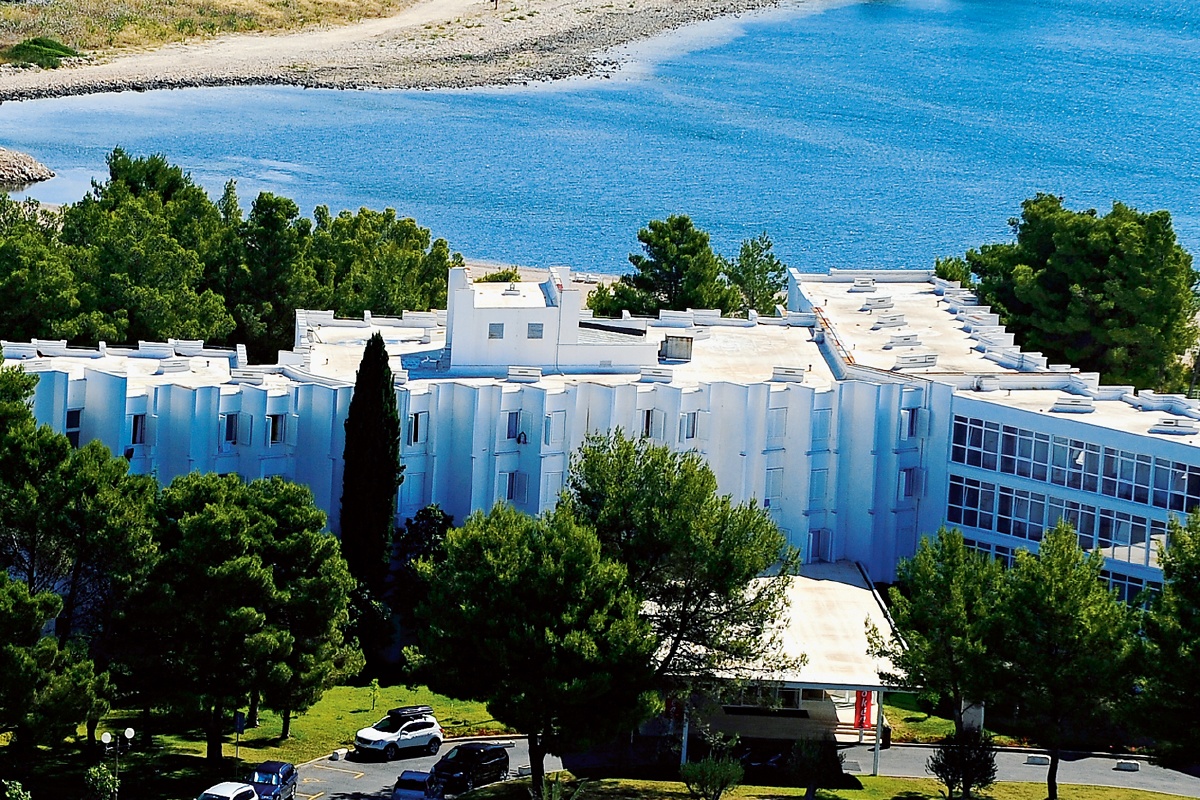 http://www.podrozuj.net/hotele/jakov/hotel-jakov-solaris-sibenik-chorwacja1.jpg